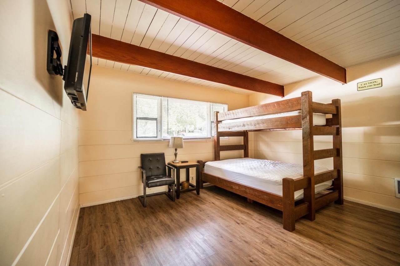 Redwood Meadows Rv Resort Crescent City Buitenkant foto