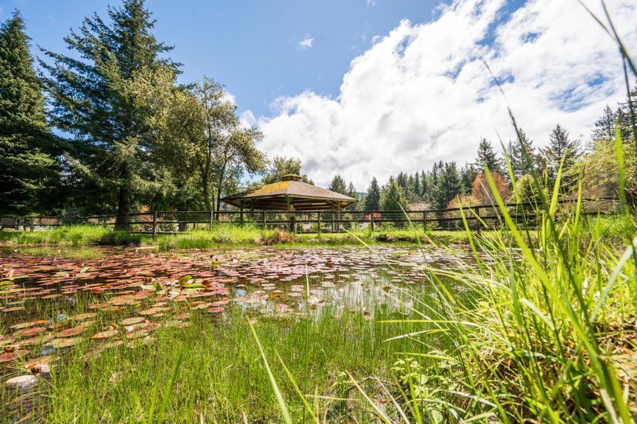 Redwood Meadows Rv Resort Crescent City Buitenkant foto