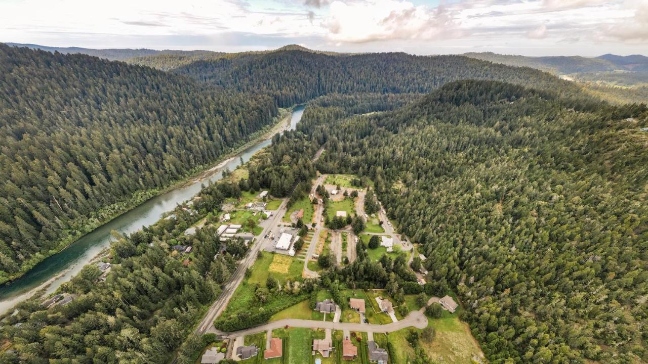 Redwood Meadows Rv Resort Crescent City Buitenkant foto