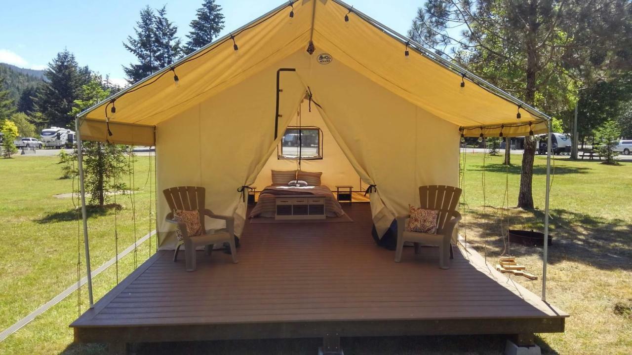Redwood Meadows Rv Resort Crescent City Buitenkant foto