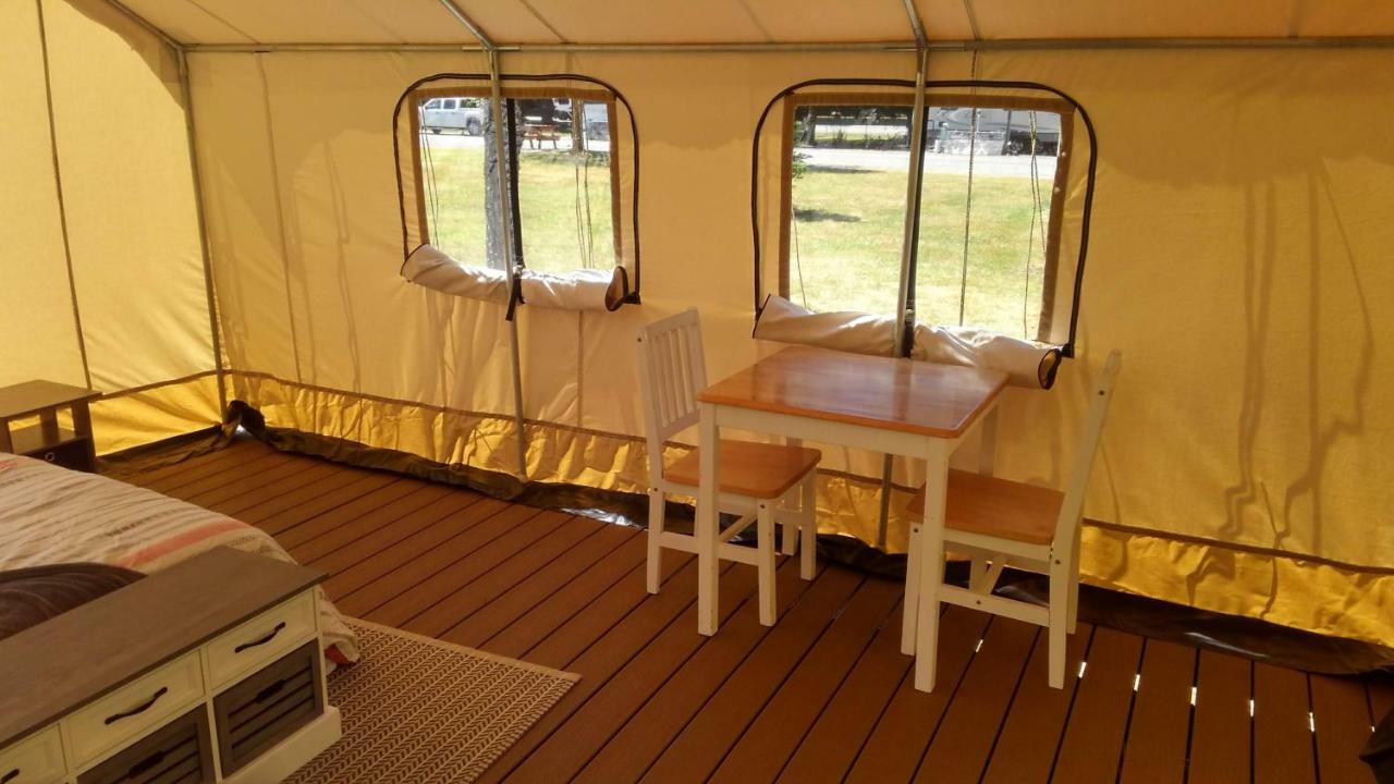 Redwood Meadows Rv Resort Crescent City Buitenkant foto